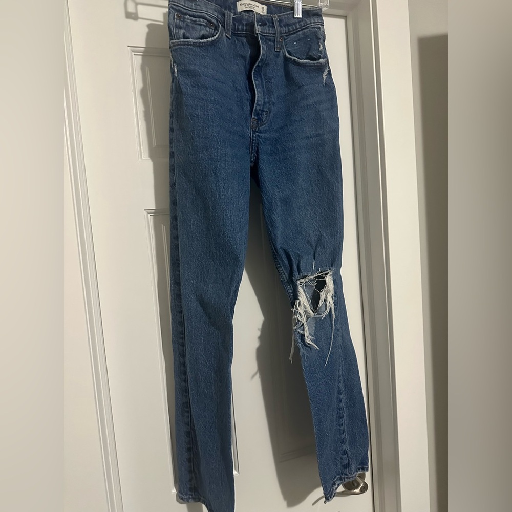 Abercrombie & Fitch Ultra High Rise 90s Straight Jeans 25R